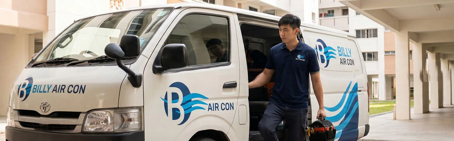 Professional aircon leaking water service in Singapore